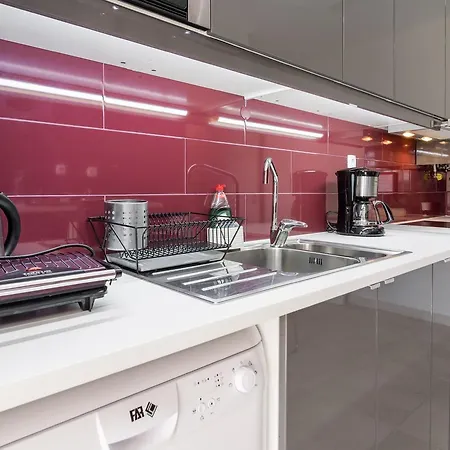 Park Apartment Cascais